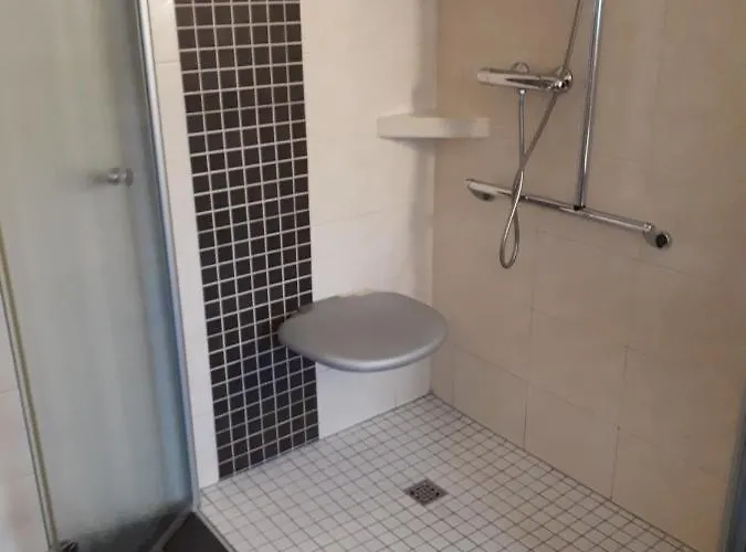Eg Rollstuhlwohnung 80qm Zum Fruehjahr- Und Sommerpreis * Utarp