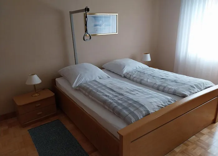 Eg Rollstuhlwohnung 80qm Zum Fruehjahr- Und Sommerpreis
